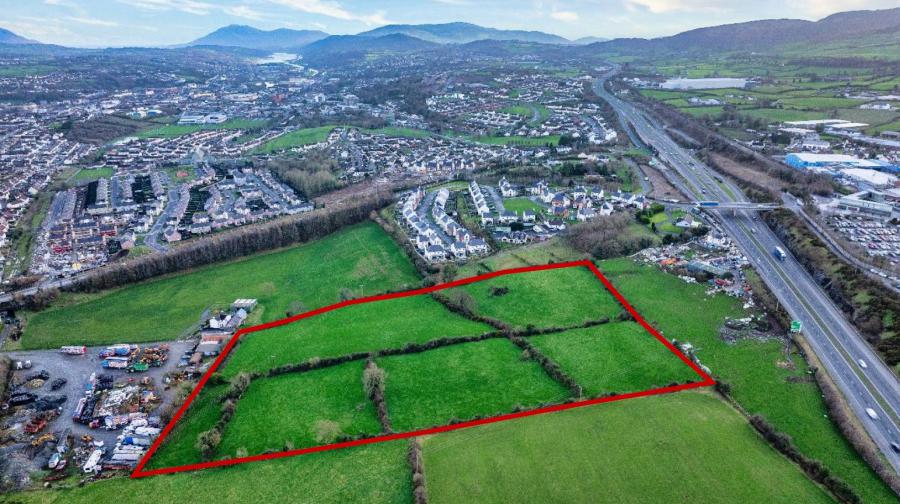 Craigmore Road, Bessbrook, Newry, BT35 6LF