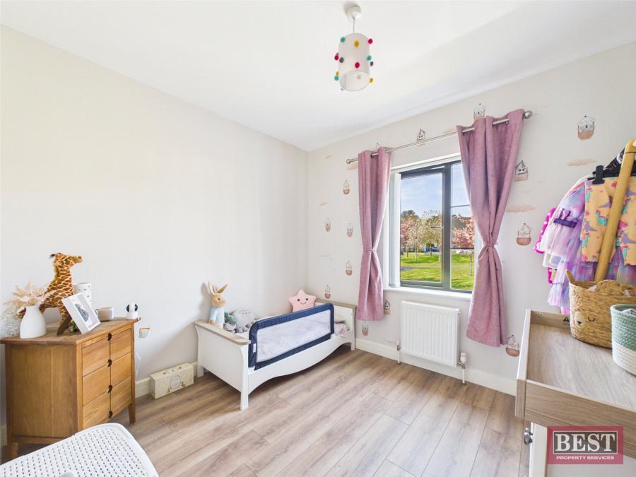 15 Hillcrest Heights