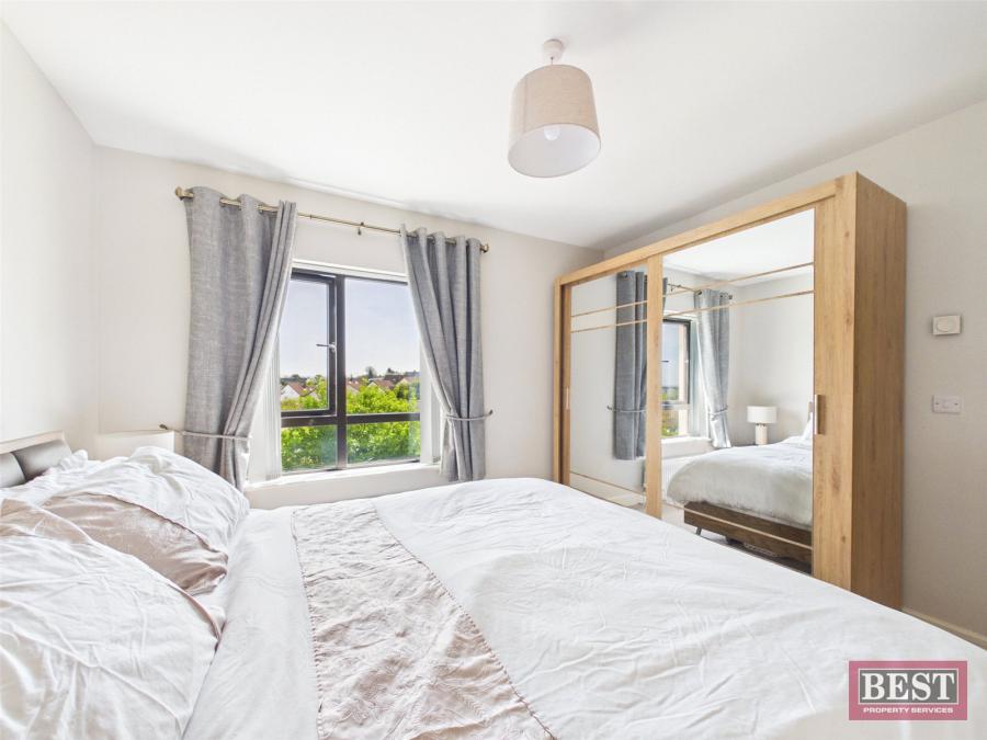 15 Hillcrest Heights