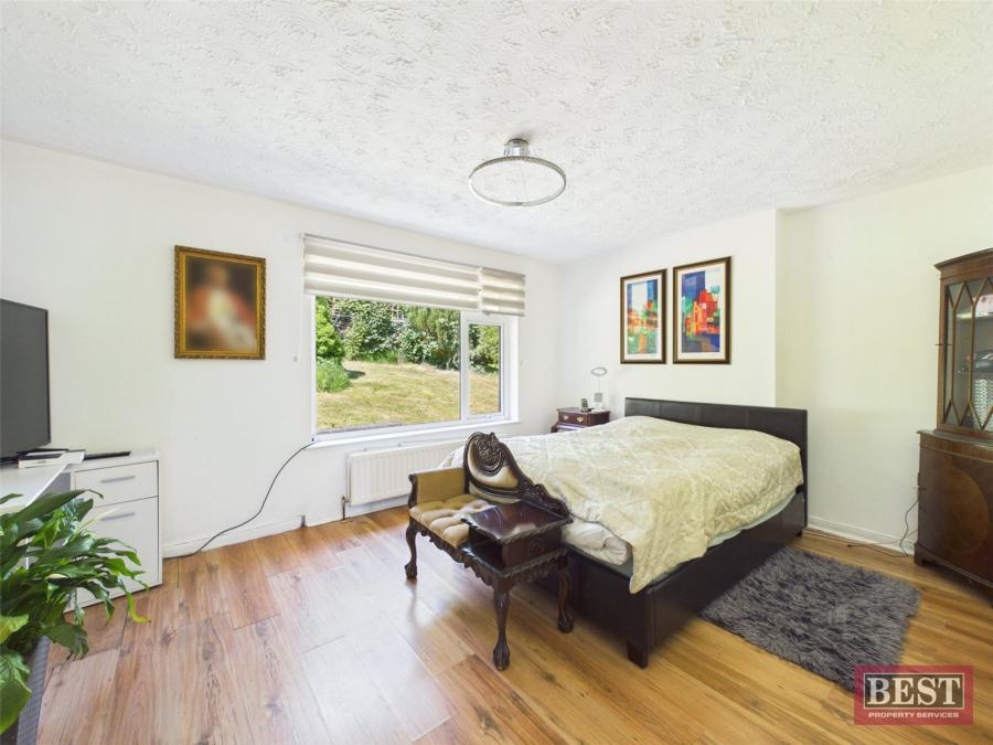 3 Drumliska Gardens
