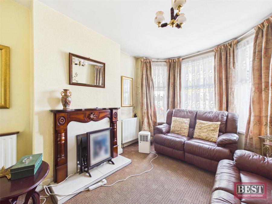 2 Kilmorey Terrace