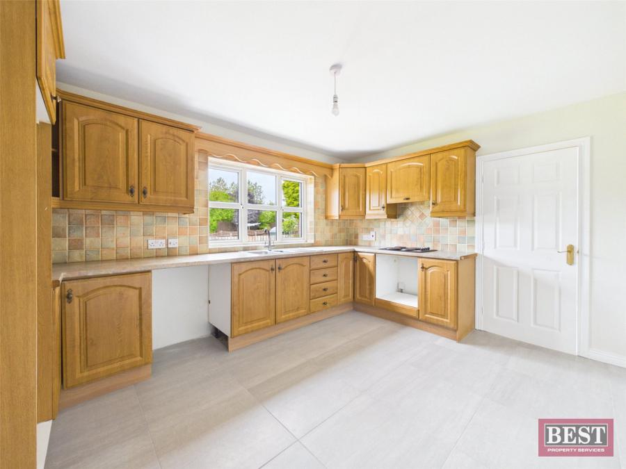 8 Castlekeele