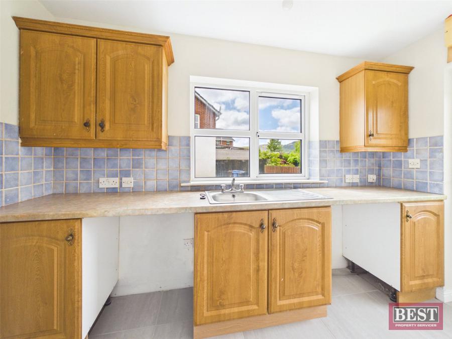 8 Castlekeele
