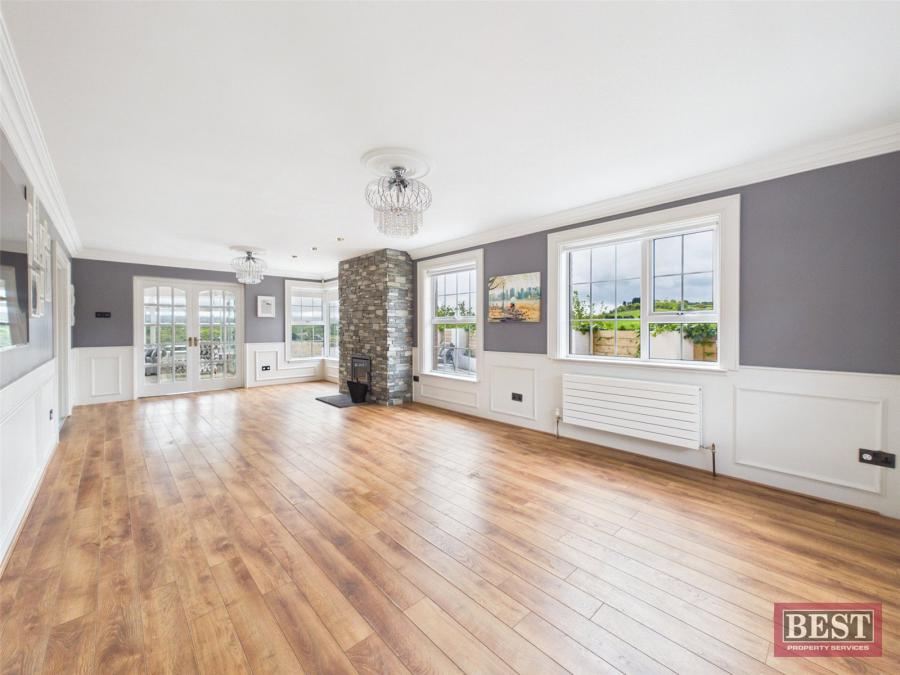 23 Highfields Avenue