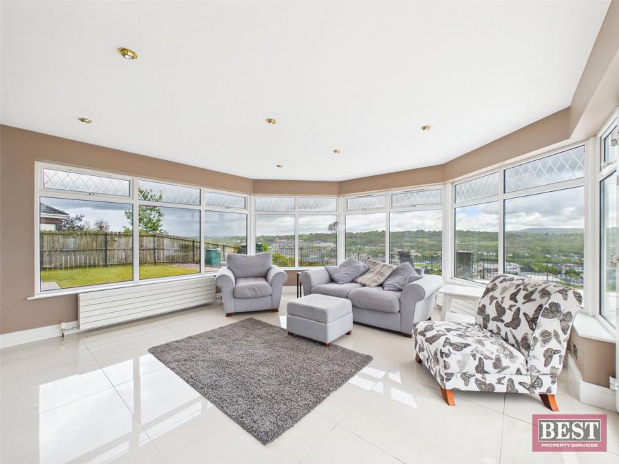 23 Highfields Avenue
