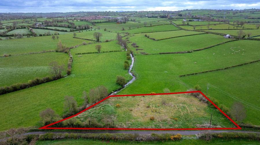 Dinnahorra Road, Markethill, Armagh, BT60 1TR