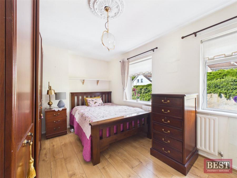 33 Monaghan Row
