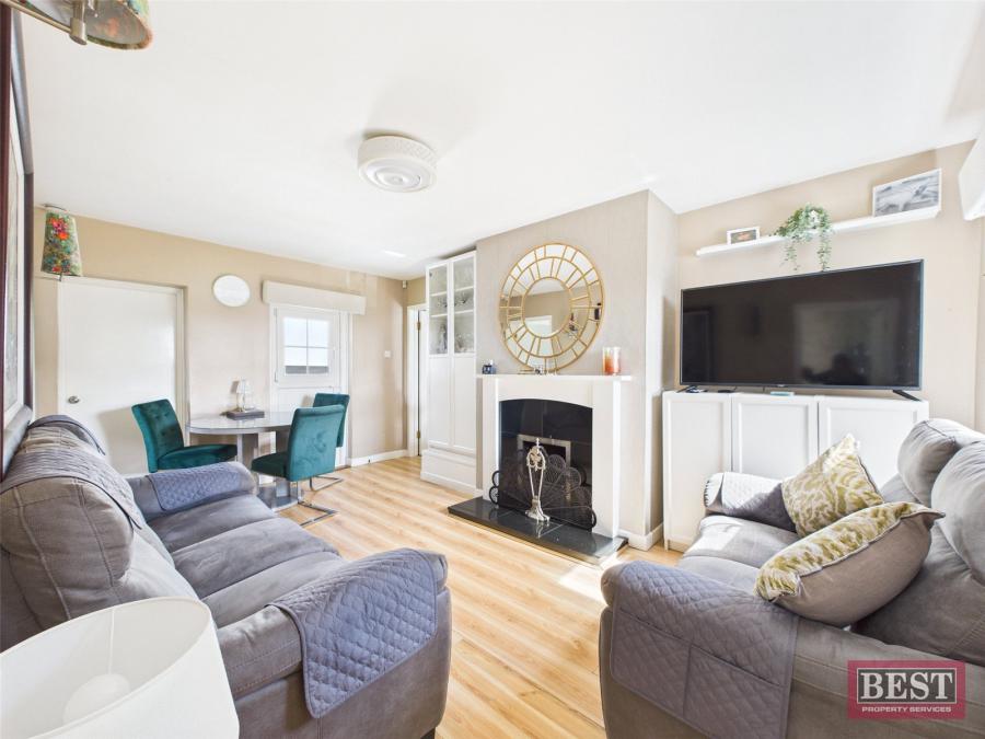 10 Ringbane Road