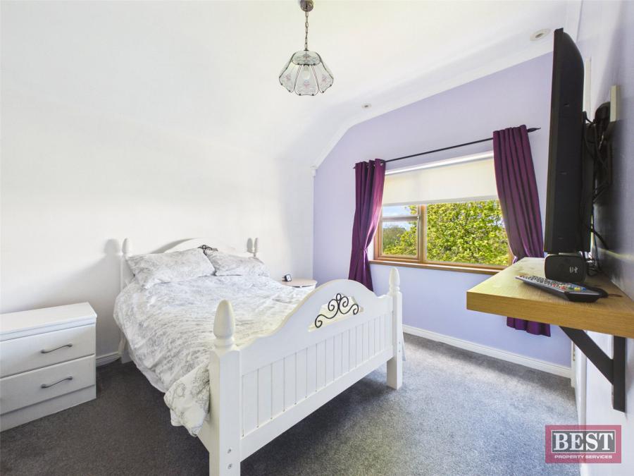 69 Newry Road
