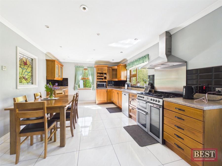 69 Newry Road
