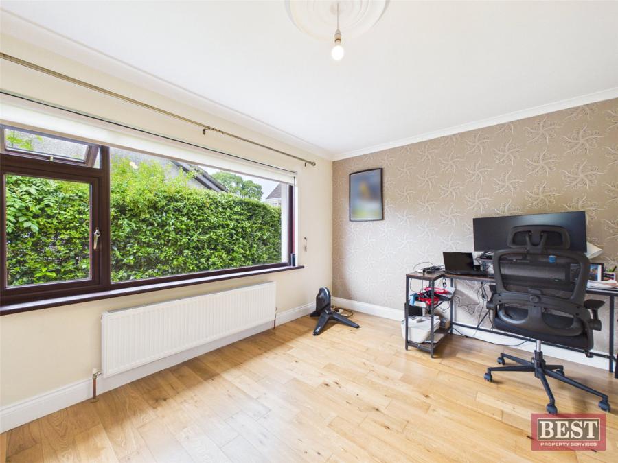 26 Avoca Lawn