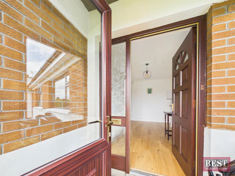 26 Avoca Lawn
