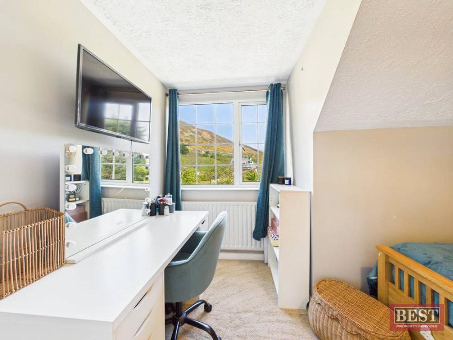 27 Killowen Road 27 Killowen Road