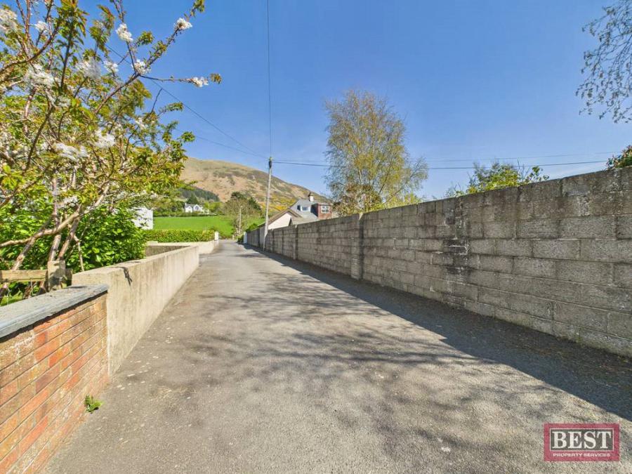 27 Killowen Road