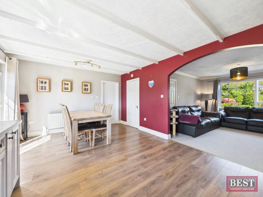 27 Killowen Road