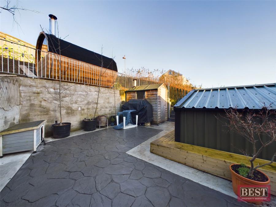 2 Carrickree Mews