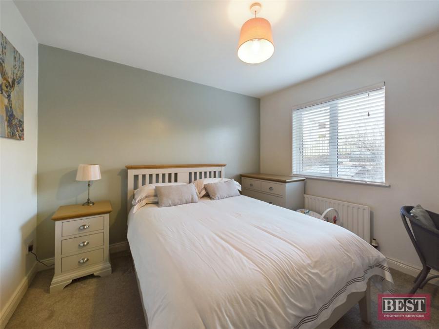 2 Carrickree Mews
