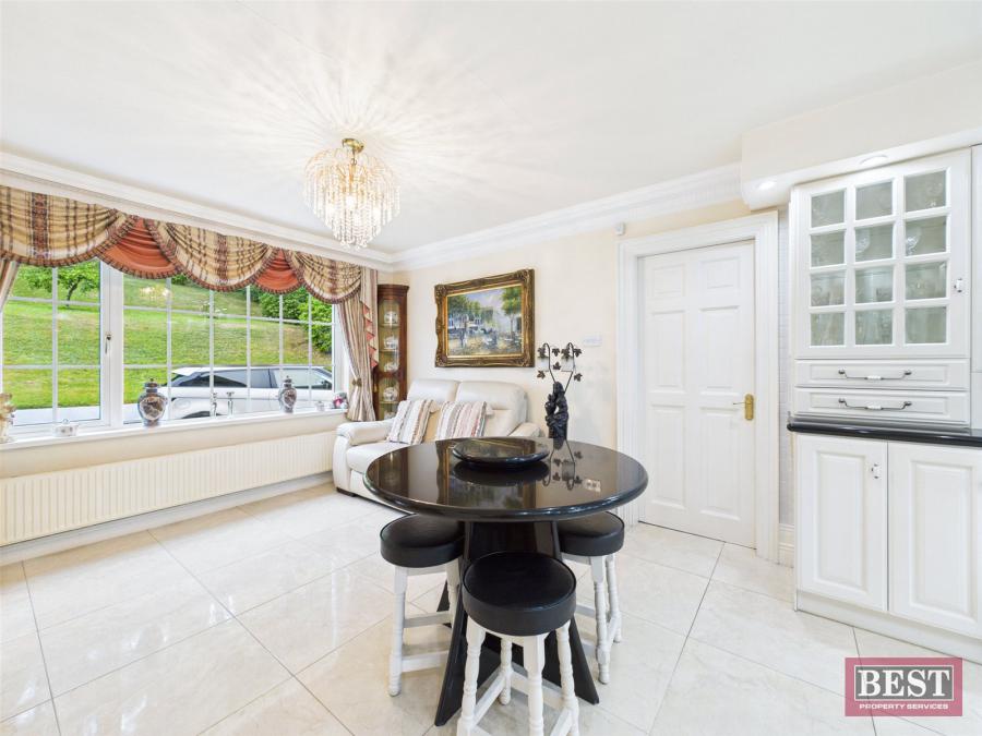 73 Burren Road