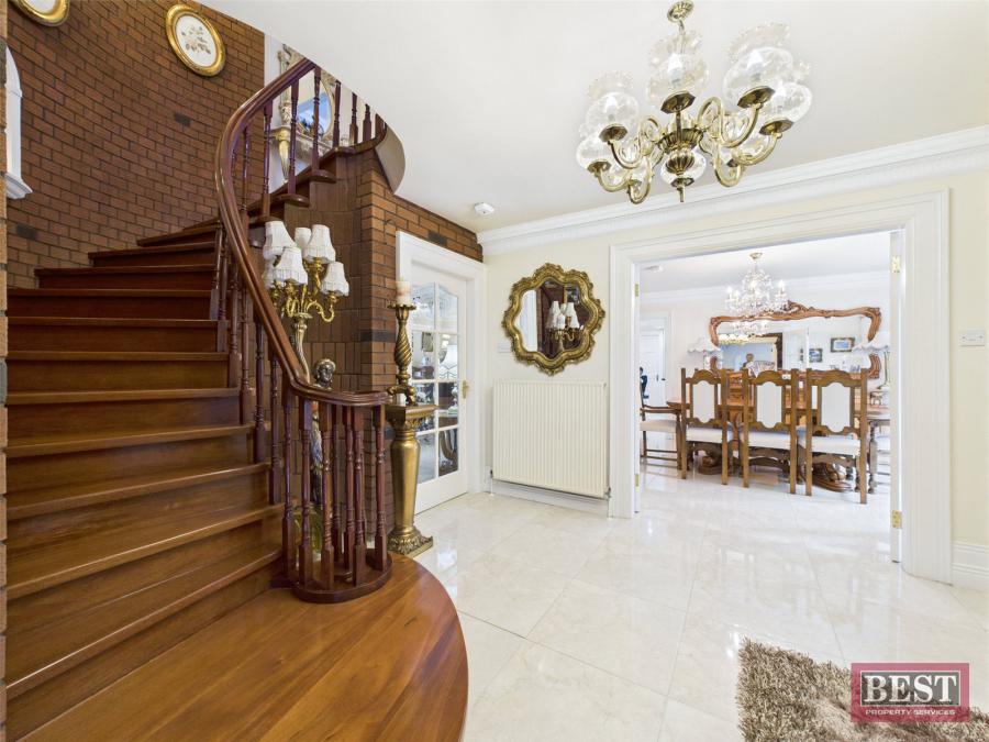 73 Burren Road