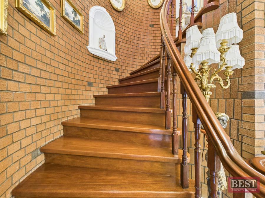 73 Burren Road