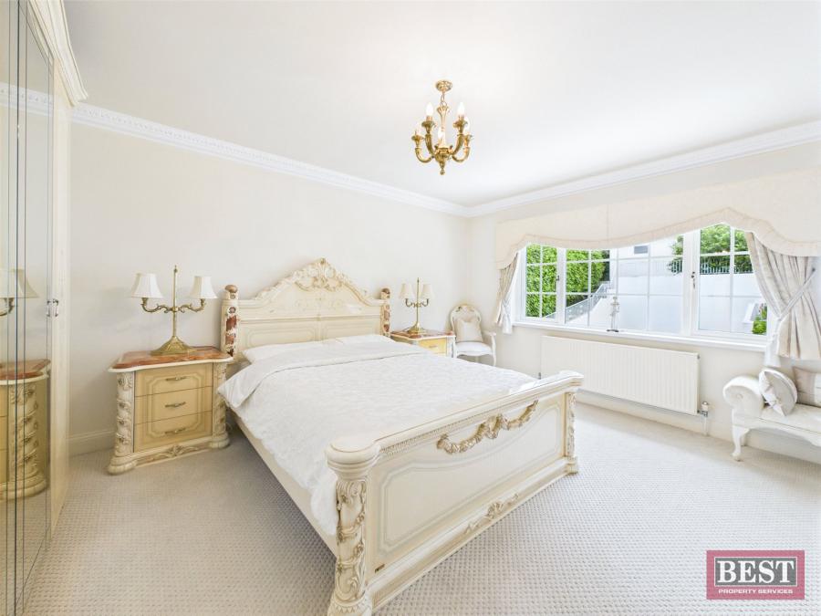 73 Burren Road