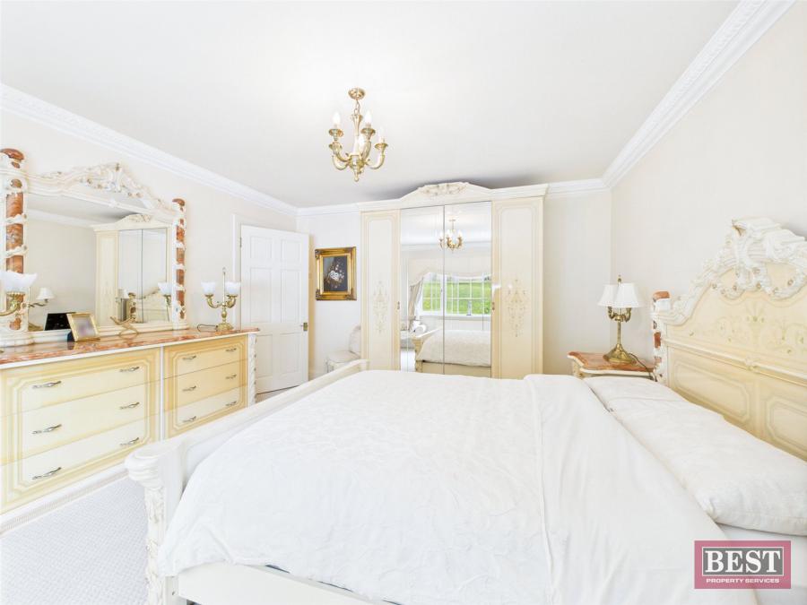 73 Burren Road