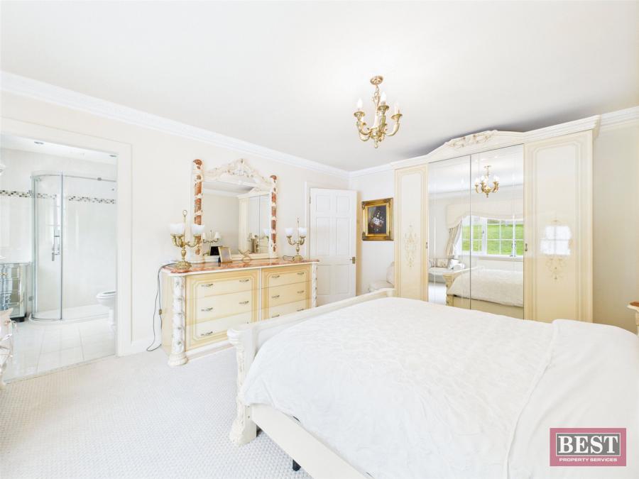 73 Burren Road