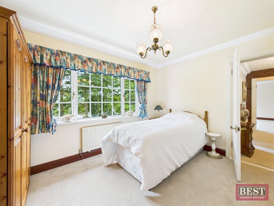 73 Burren Road