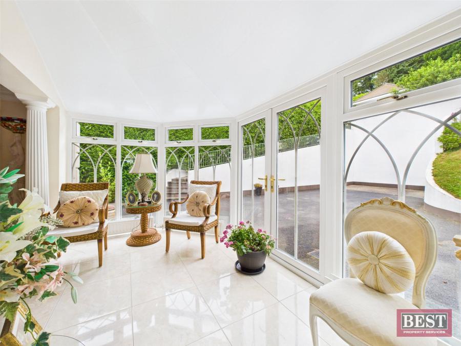 73 Burren Road