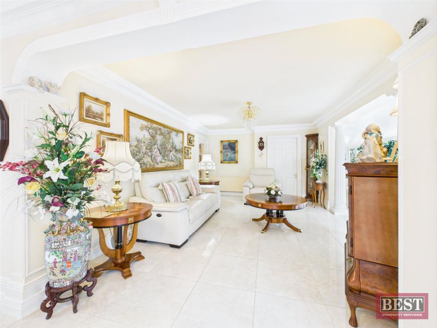 73 Burren Road