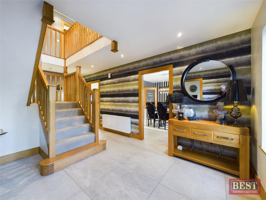 3 Milltown Avenue