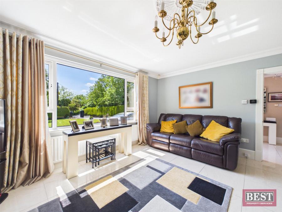 River Side, 6 Smalls Road