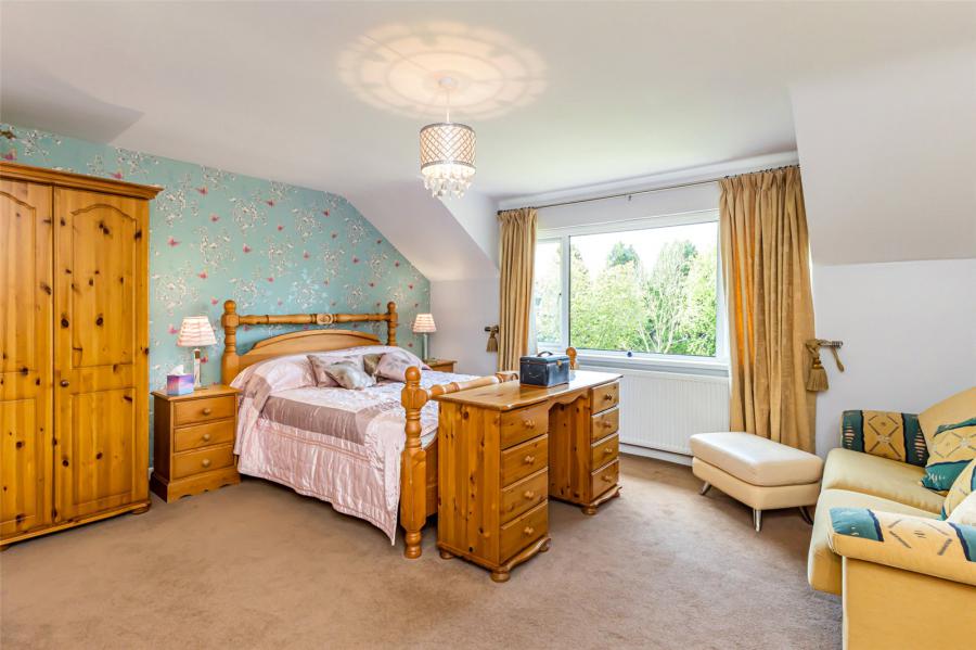 River Side, 6 Smalls Road