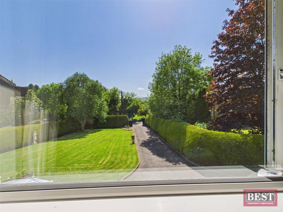 River Side, 6 Smalls Road
