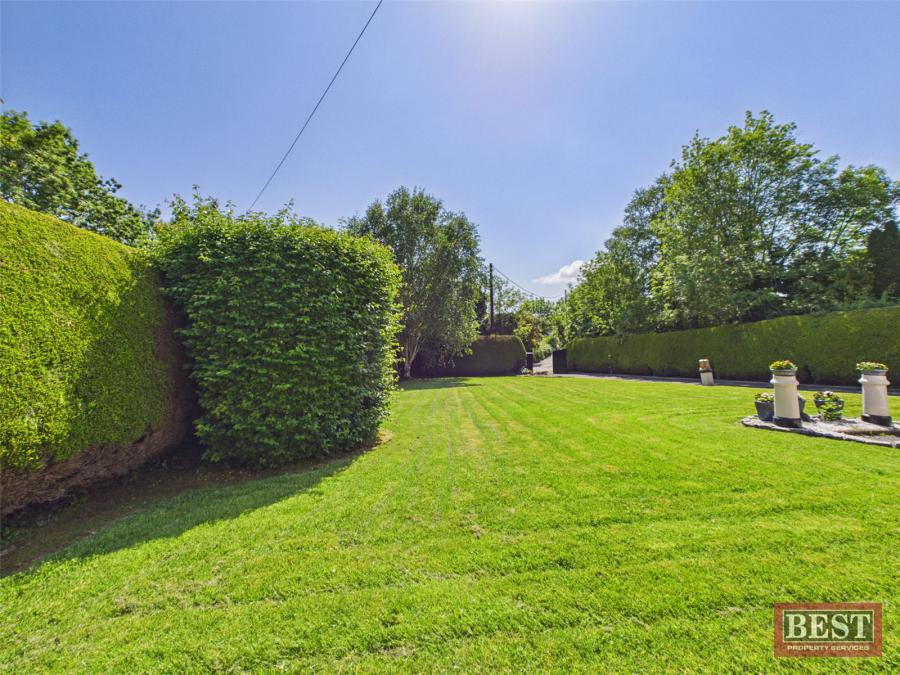 River Side, 6 Smalls Road