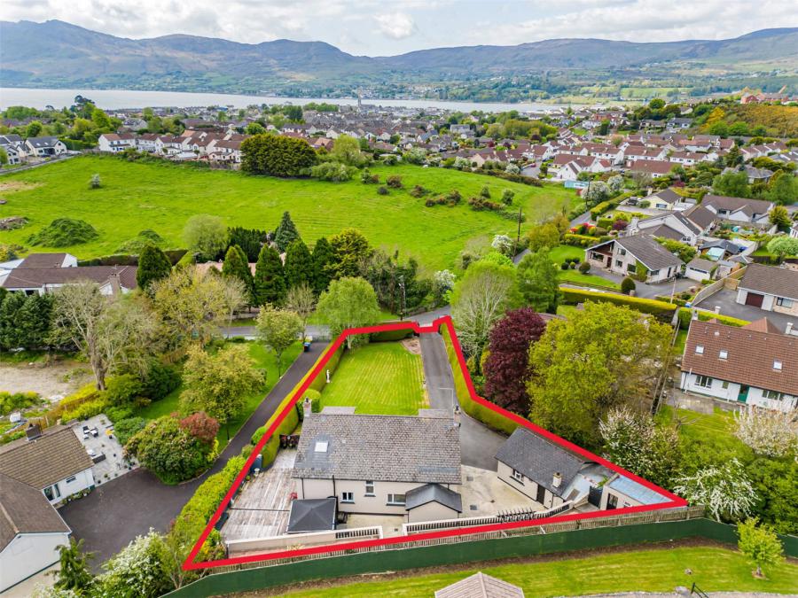 River Side, 6 Smalls Road