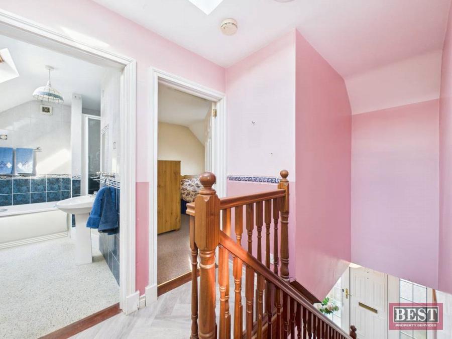 43 Rathmore