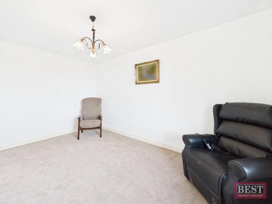43 Rathmore