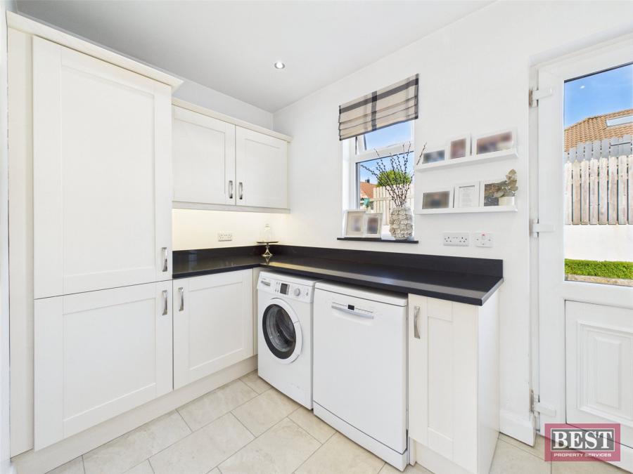 15 Dallan Hill