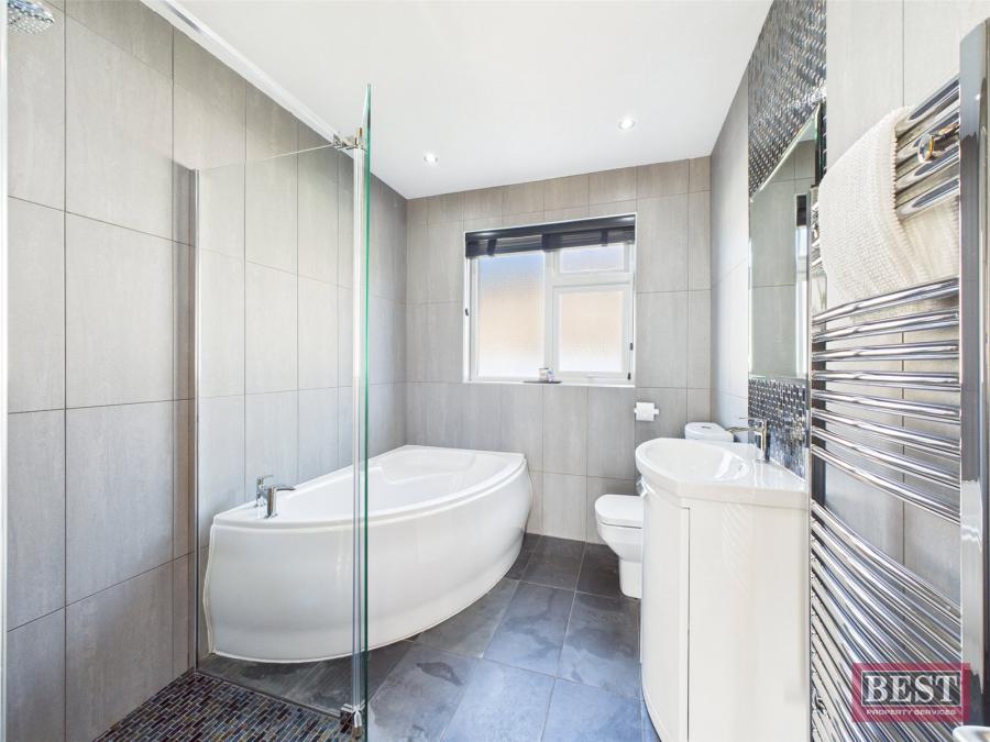 15 Dallan Hill