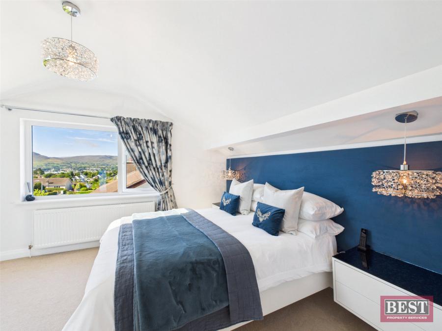 15 Dallan Hill