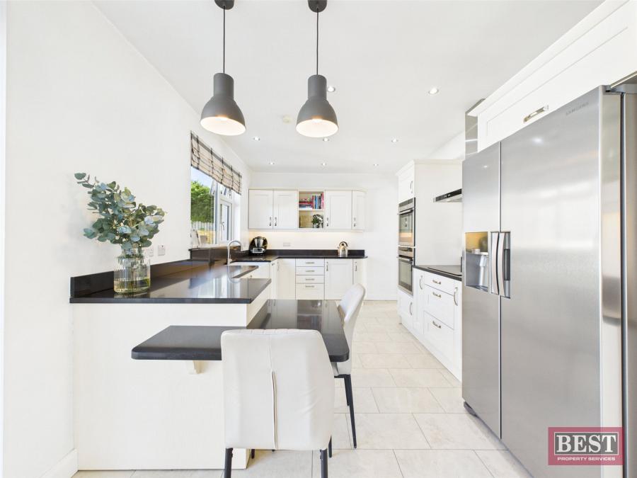 15 Dallan Hill