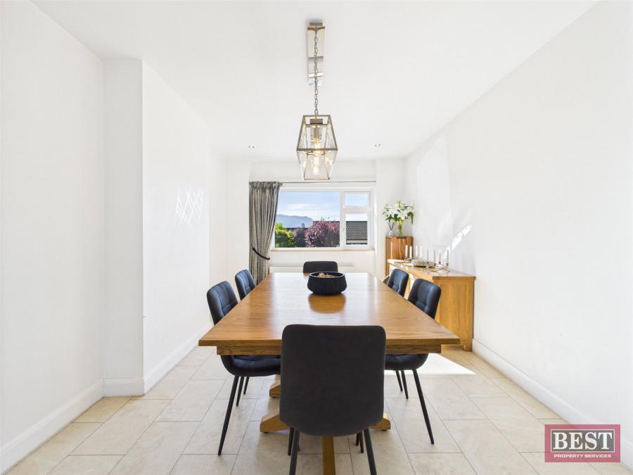 15 Dallan Hill