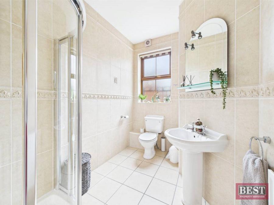 23 Cahir Linn