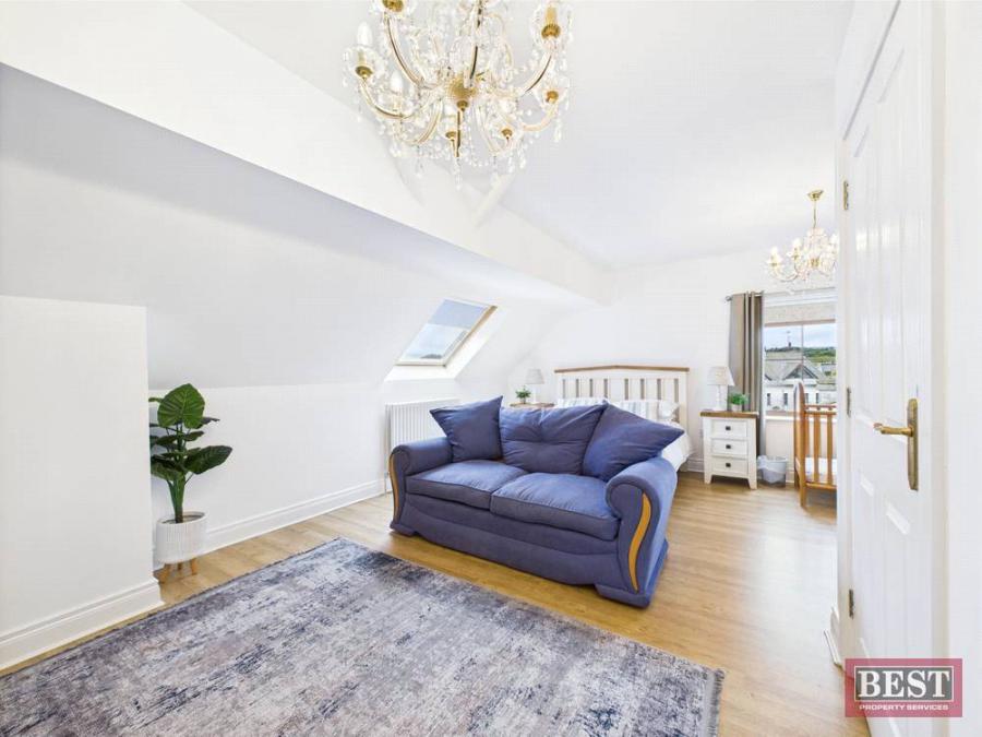 23 Cahir Linn