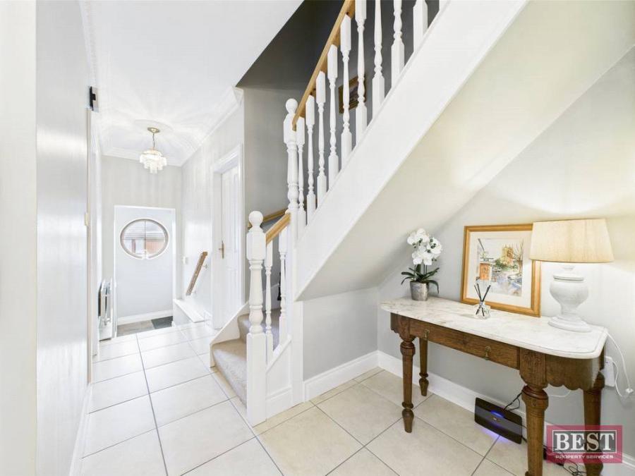 23 Cahir Linn