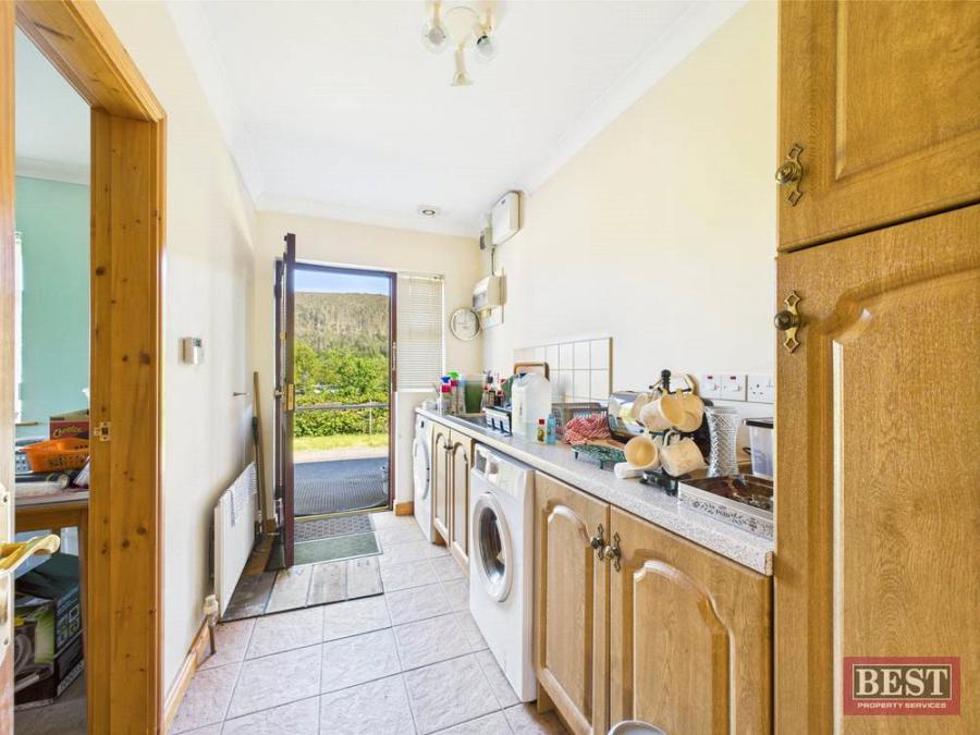 85 Tullyframe Road