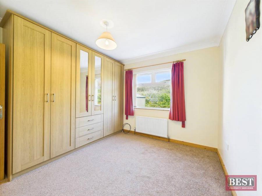 85 Tullyframe Road