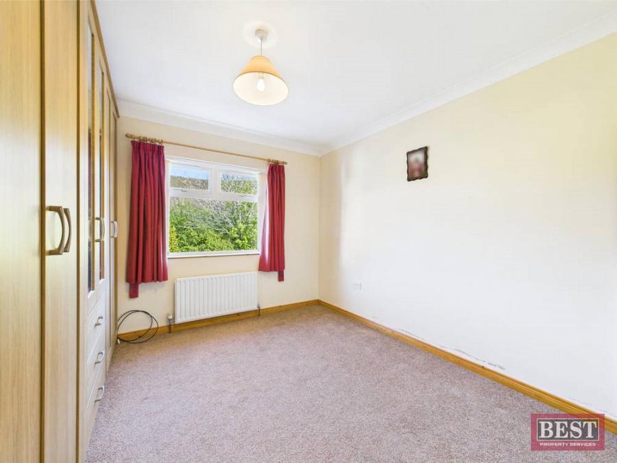 85 Tullyframe Road