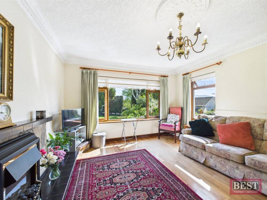 1 Greendale Crescent
